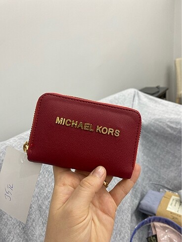 Kors cüzdan