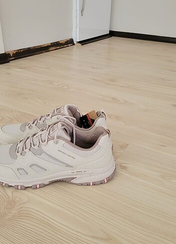 40 Beden ten rengi Renk Skechers hillcrest pathway finder