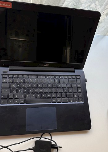 ASUS Laptop - Görsel 4