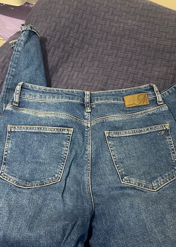 Gevşek Kesim Mavi Denim Kadın Jean - Görsel 4