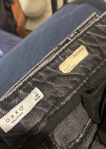 Siyah Bol Kesim Midi Kadın Kot Pantolon - Görsel 3