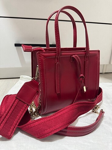 Zara çanta