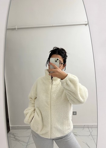 Beyaz Suni Kürklü ceket - Görsel 4