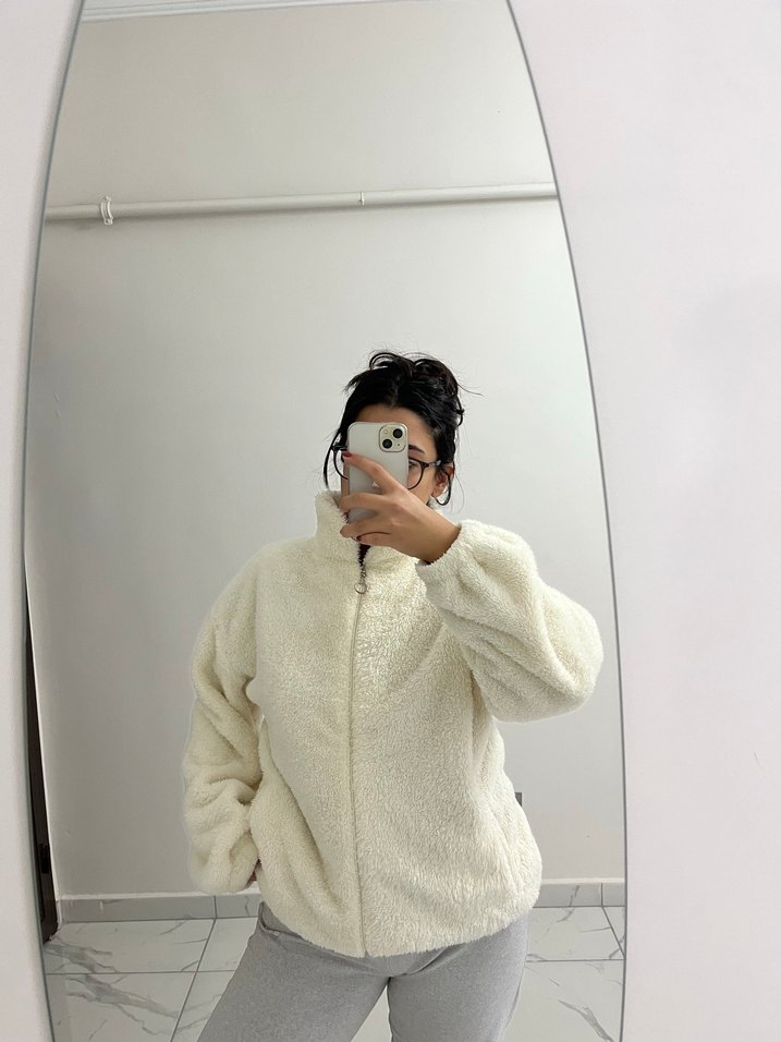 Beyaz Suni Kürklü ceket - Görsel 2
