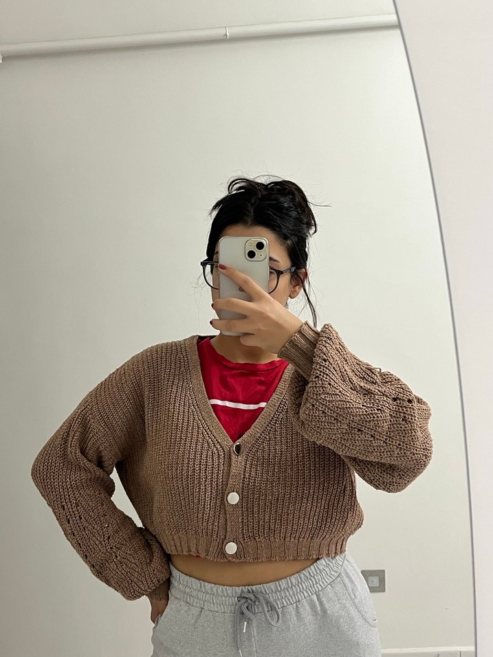 V Yaka Kahverengi Örgü Kadın Hırka - Görsel 3