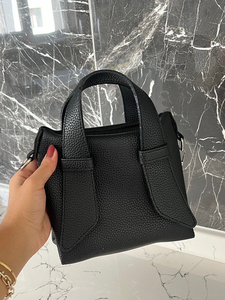 Siyah Deri Kadın Çanta - Görsel 4