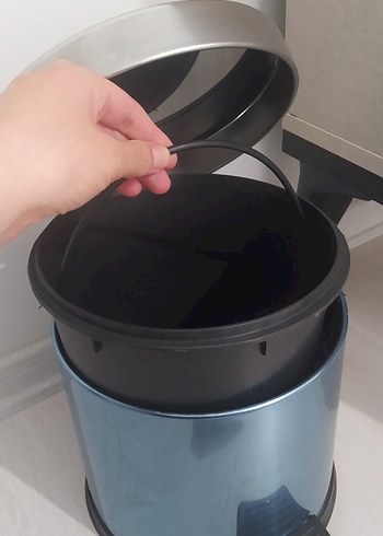 Metal pedallı ofis çöp kovası - Görsel 3