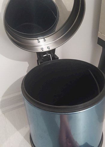 Metal pedallı ofis çöp kovası - Görsel 2