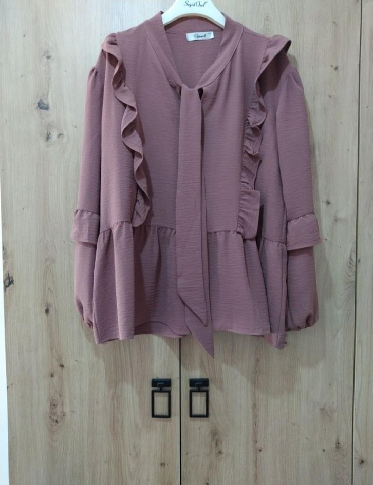 Uzun Kollu Volanlı Kadın Tunik - Görsel 2