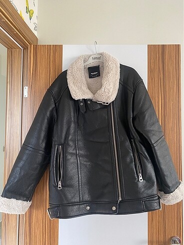 Kürklü mont pull and bear