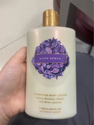 Lovespell victoria secret vücut losyonu