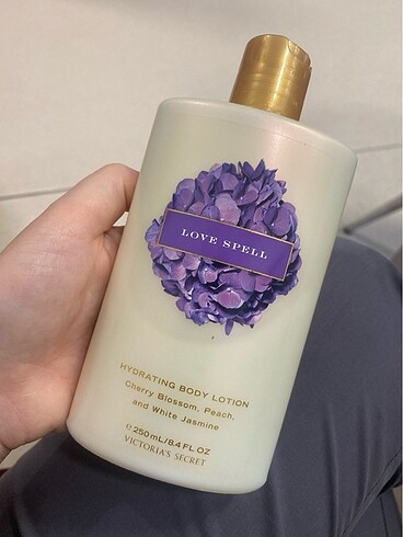 Beden Lovespell victoria secret vücut losyonu
