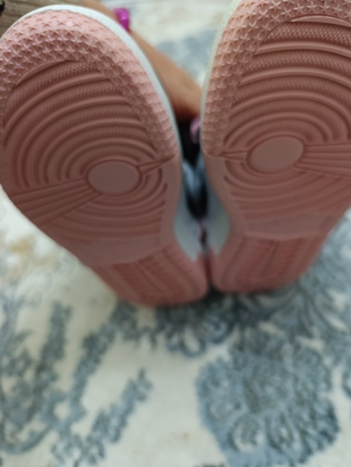 Pembe Kız Ayakkabısi - Görsel 3