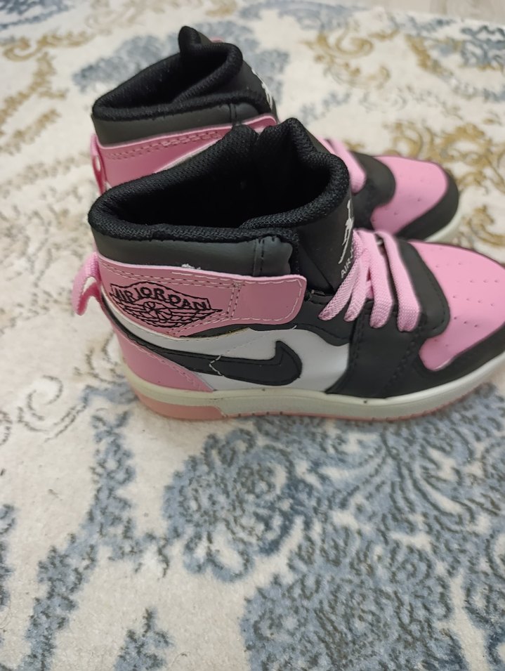 Pembe Kız Ayakkabısi - Görsel 2