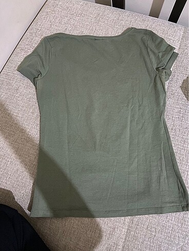 m Beden h&m basic tişört