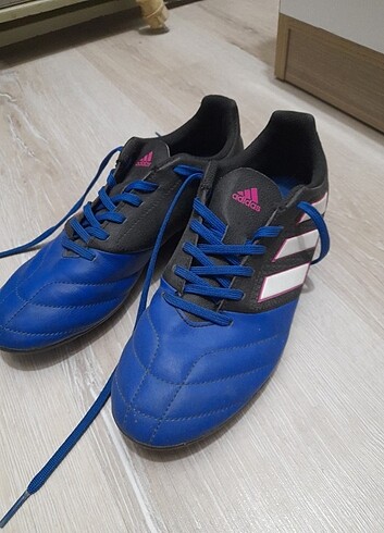 Adidas Krampon 