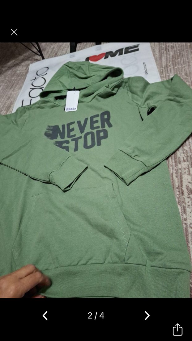 Erkek Çocuk Kapüşonlu Yeşil Sweatshirt - Görsel 2