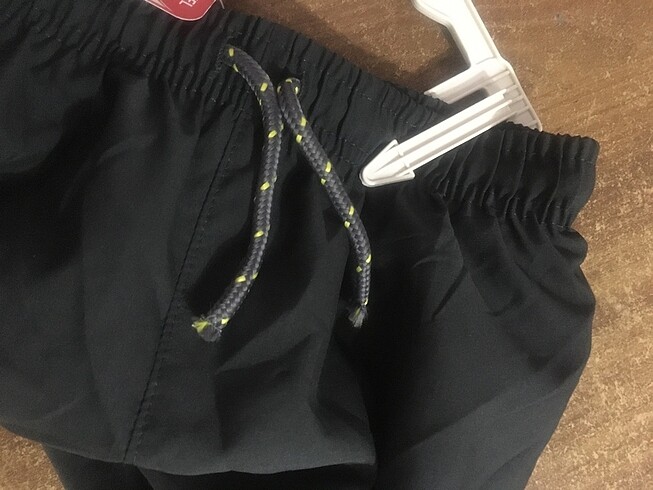 LC Waikiki LCW deniz şortu