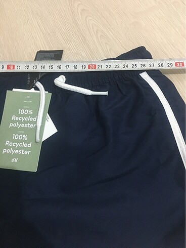 2 Yaş Beden H&M marka etiketli sıfır 2/4 yaş