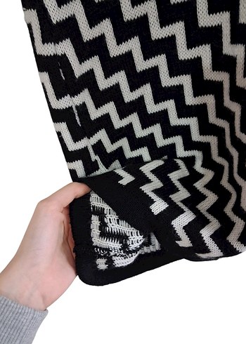 Zebra Desenli Uzun Kollu Triko Elbise - Görsel 2