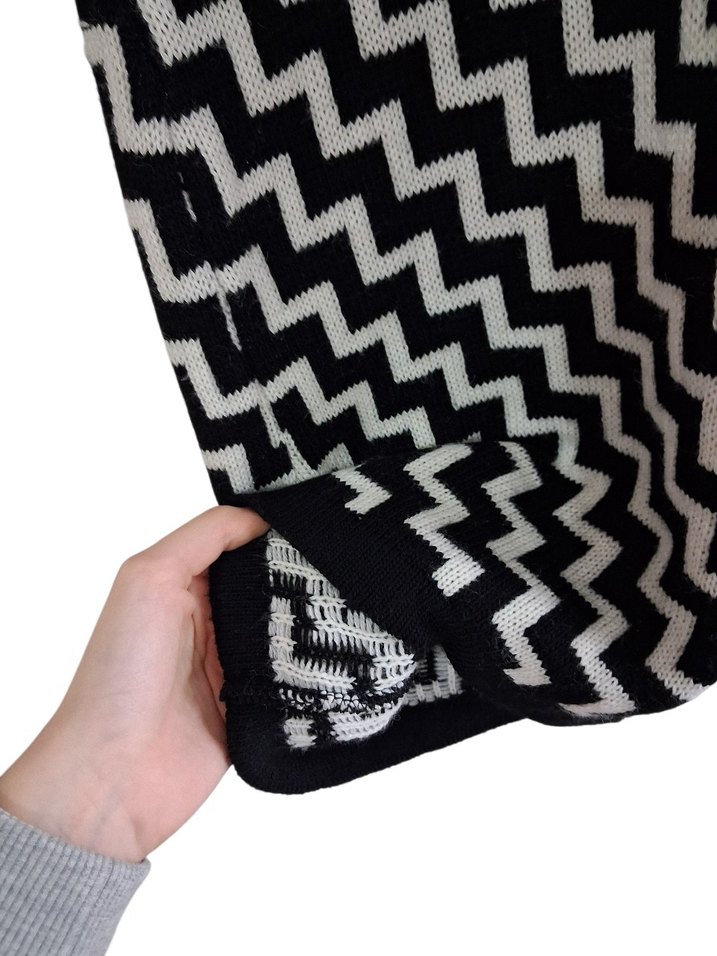 Zebra Desenli Uzun Kollu Triko Elbise - Görsel 2