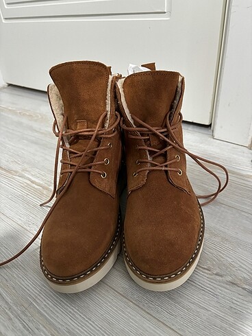 Diğer Vero Moda Bot