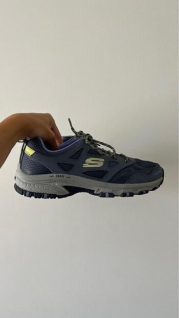 36,5 Beden Skechers spor ayakkabı yeni