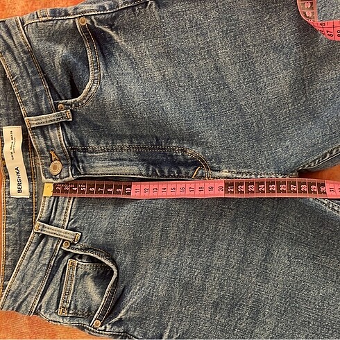 Flare ispanyol paça jean bershka - Görsel 5