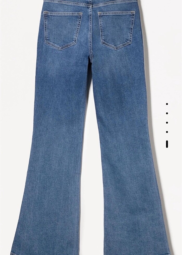 Flare ispanyol paça jean bershka - Görsel 3