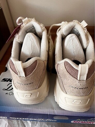 39 Beden camel Renk Skechers