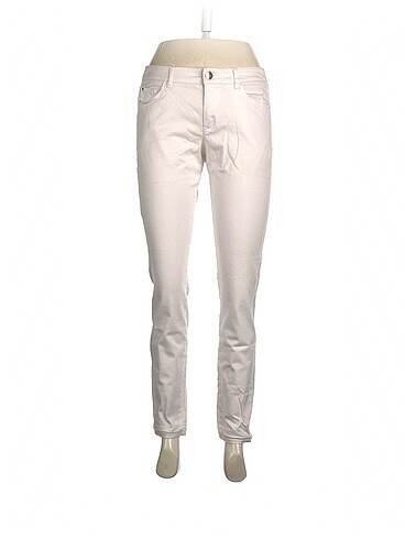 Mango Skinny %70 İndirimli.