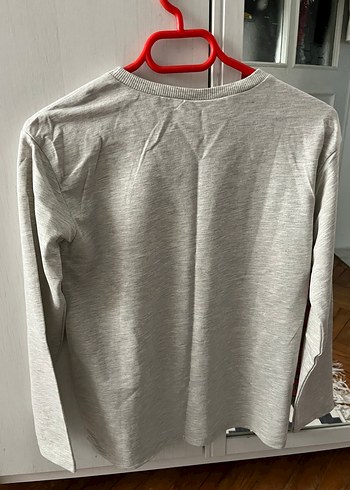 Kız Çocuk Etiketli Gri Uzun Kollu Baskılı Tişört - Görsel 2