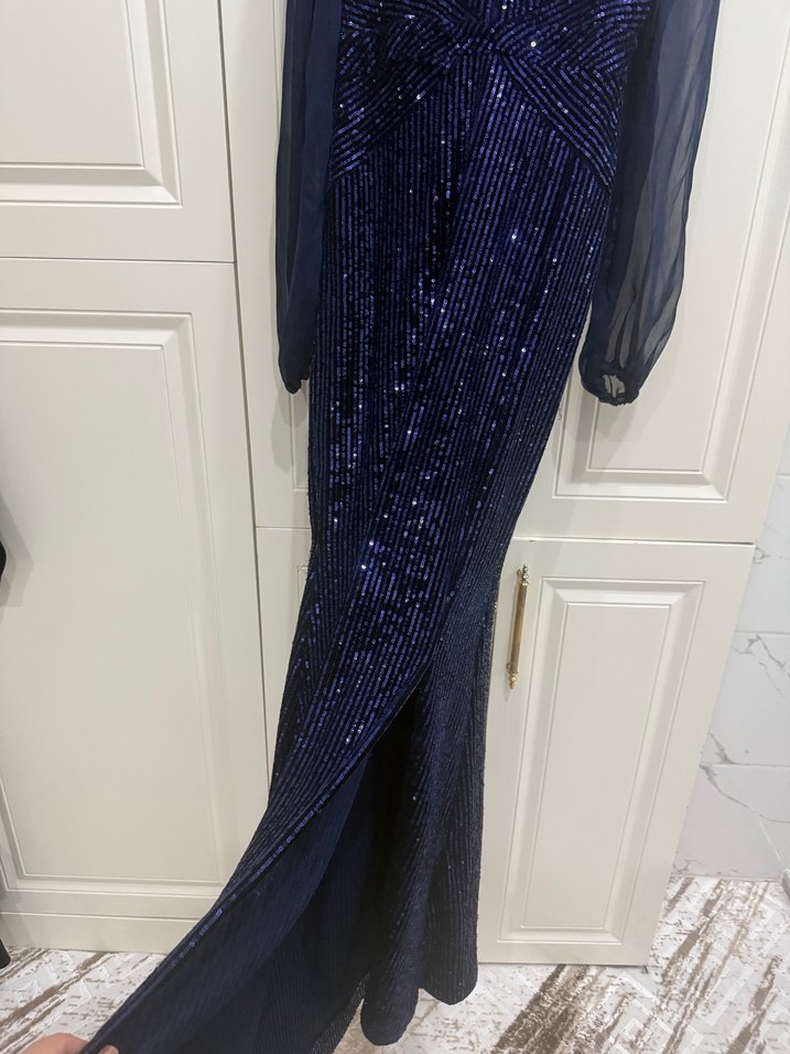 Boncuk İşlemeli Lacivert Uzun Abiye Elbise - Görsel 4