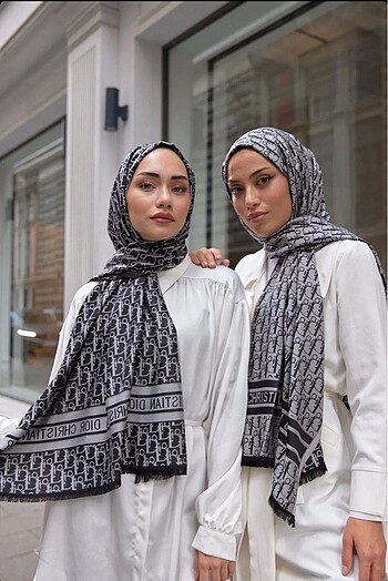 Şal Ve Eşarp