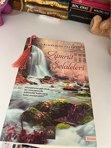 Roman- Zümrüt Şelaleleri - Kimberley Freeman