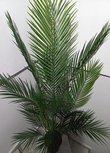 Yapay palmiye ağacı 155 cm boyunda 