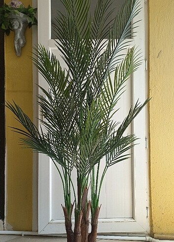 Yapay palmiye ağacı 177 cm boyunda 