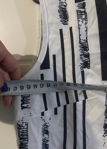 Kadın V Yaka Pilili Midi Bluz - Görsel 4