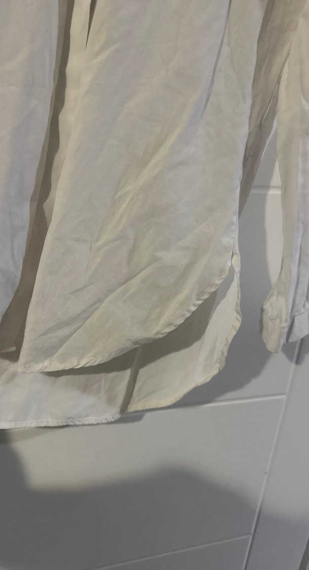 Düğmeli Beyaz  Kadın Gömlek - Görsel 4