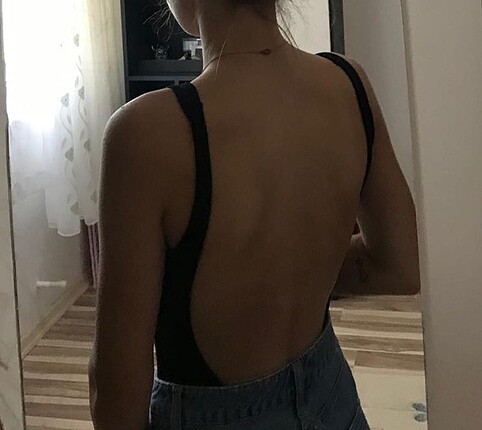 Bodyb