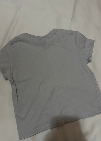 H&M gri crop tshirt - Görsel 2