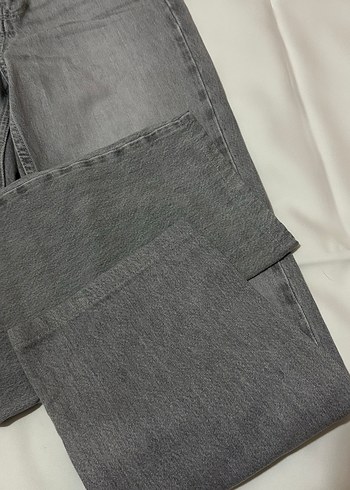 Zara Gri Düğmeli Kadın Jean - Görsel 5