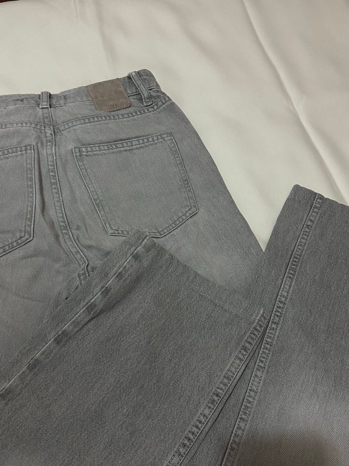 Zara Gri Düğmeli Kadın Jean - Görsel 4