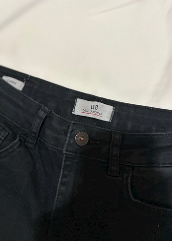 LTB Siyah Kadın Mini Denim Şort - Görsel 2
