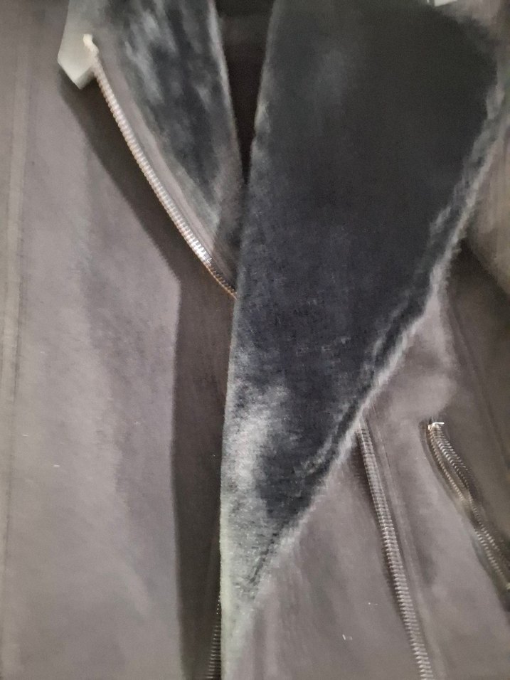 Siyah Kürklü Kadın Midi Ceket - Görsel 3