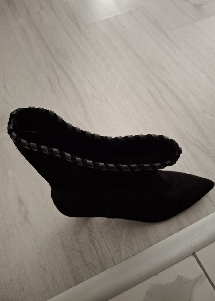 Kısa topuklu bot - Görsel 4