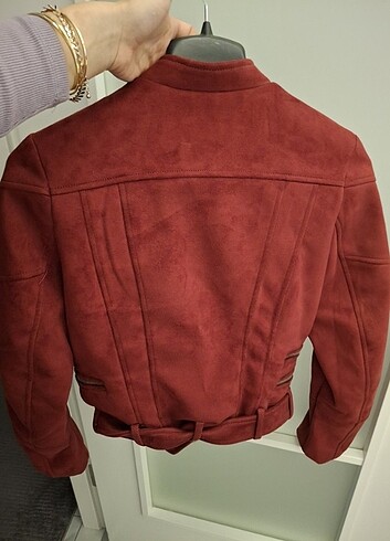 Kırmızı ceket - Görsel 5