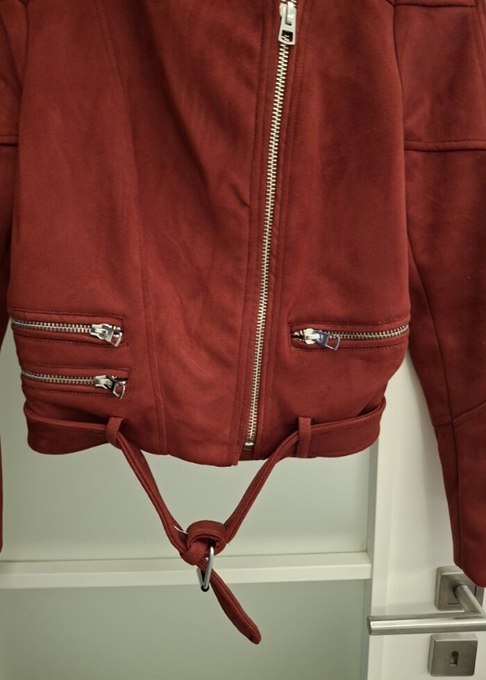 Kırmızı ceket - Görsel 4