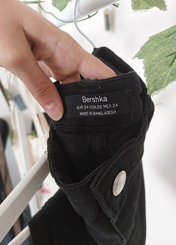 Bershka Siyah skinny jean