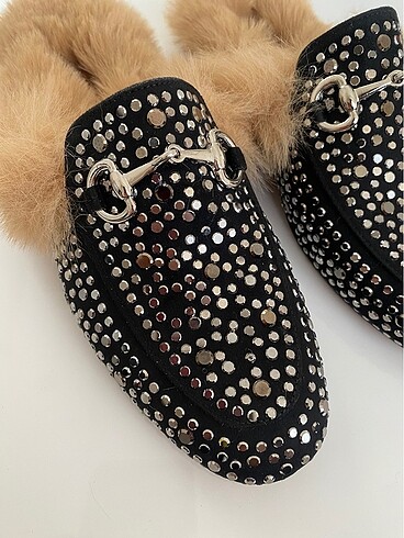 Platin Taşlı, Çok Şık Peluş Terlik